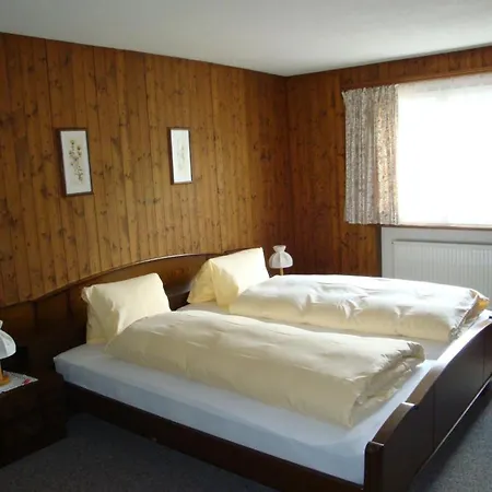 Hotel Old-jnn Saas im Prattigau