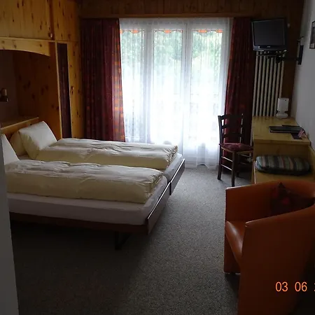 Old-jnn 2* Saas im Prattigau