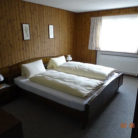 Old-jnn 2* Saas im Prattigau